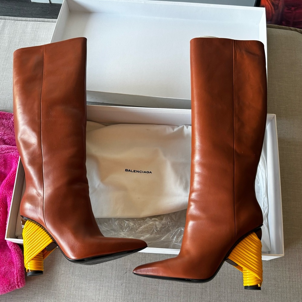 Balenciaga Bistrot Heel women’s boots